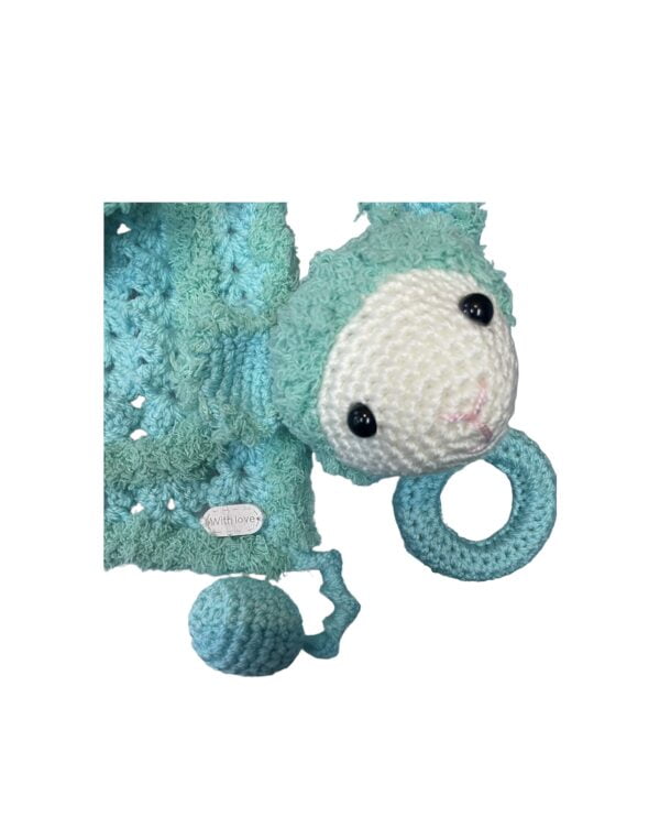 AMIGURUMI Schapenset Rammelaar met speendoekje 2-delig - Afbeelding 3